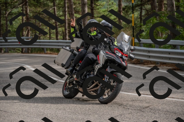 202508231650-DSC_7689_c4_