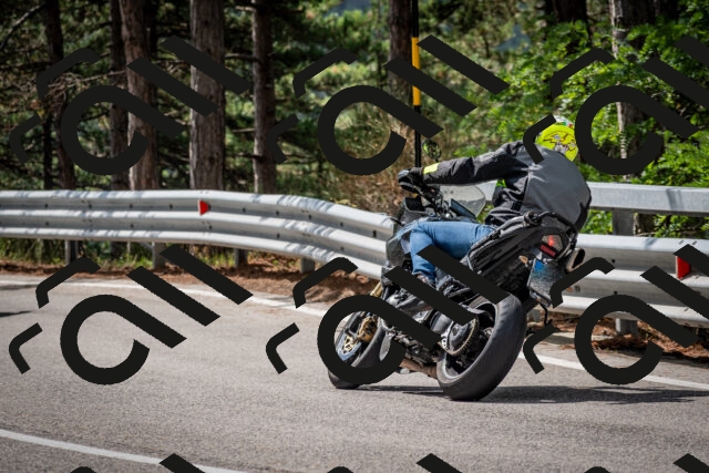 202508241058-DSC_7171_c2