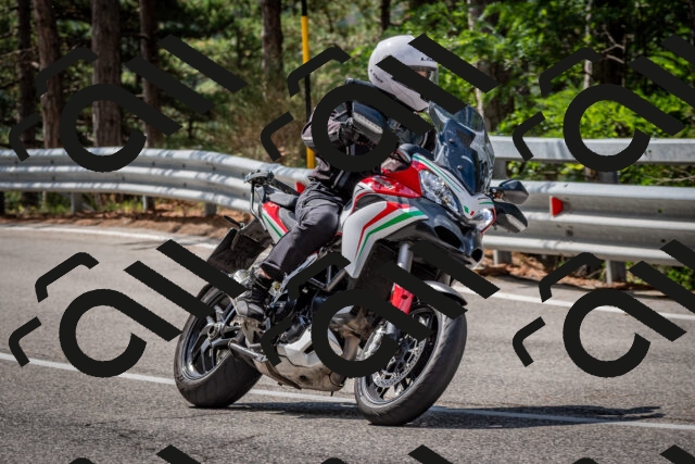 202508241115-DSC_7226_c2