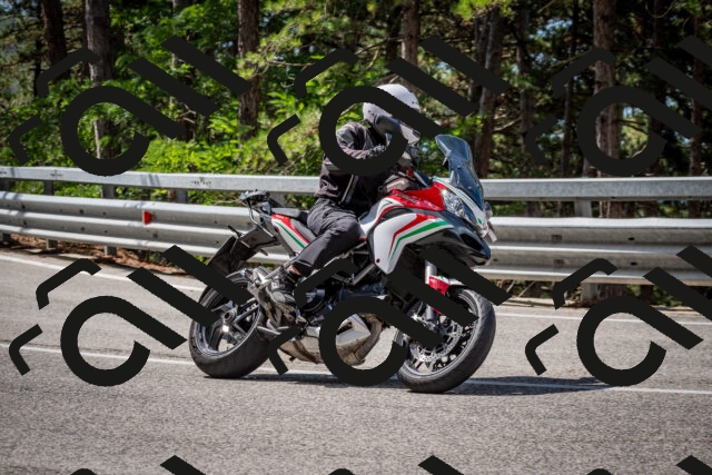 202508241115-DSC_7227_c2