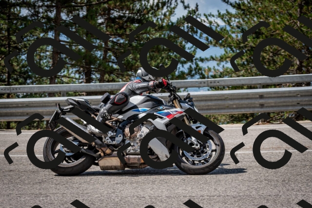 202508241117-DSC_7246_c2