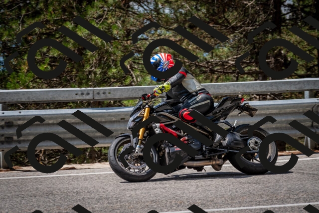 202508241211-DSC_7660_c2