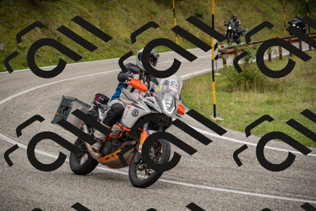 20250830102807-_5008261_am_