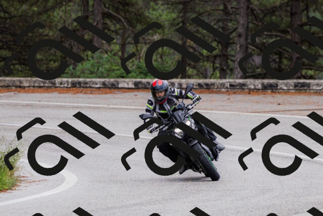 202508301039-_04A5413_c3