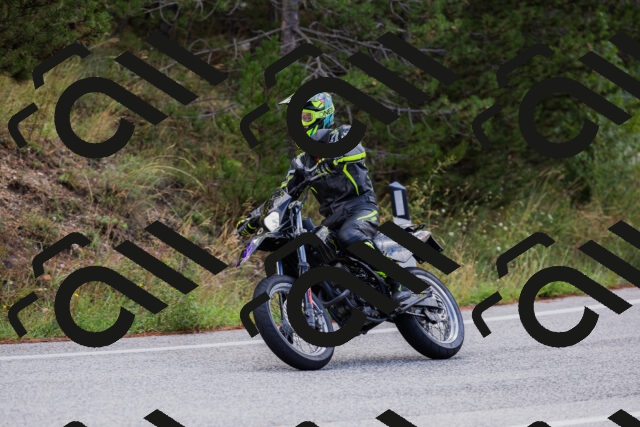 202508301050-_04A5432_c3