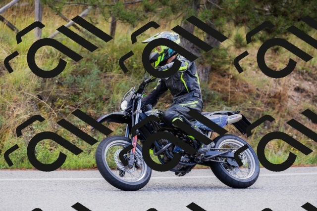 202508301050-_04A5433_c3