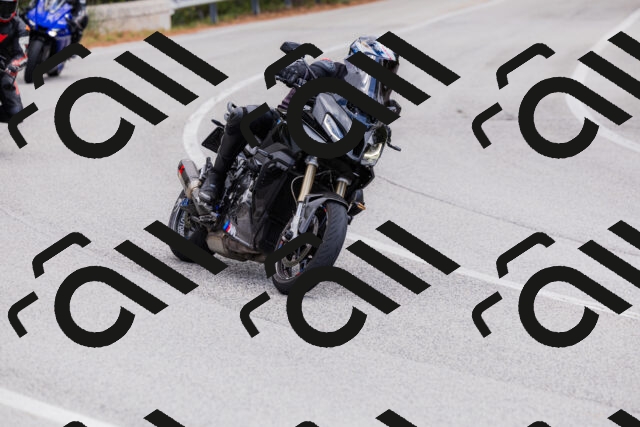 202508301135-_04A5492_c3