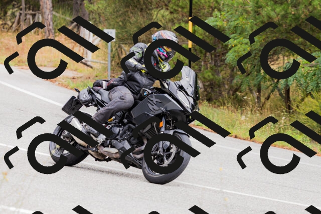 202508301211-_04A5538_c3