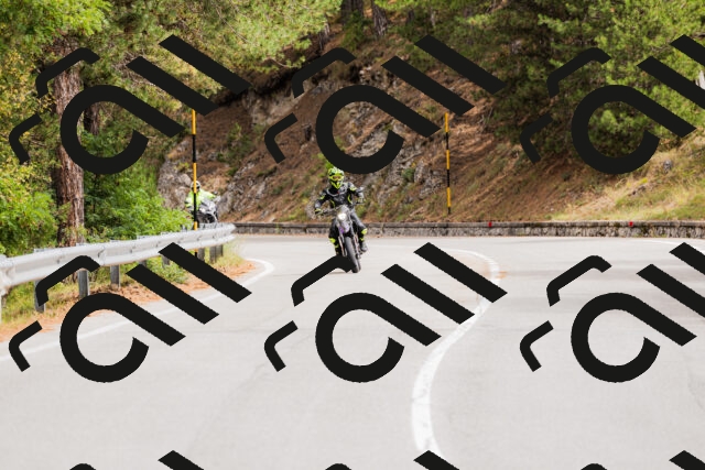 202508301213-_04A5545_c3