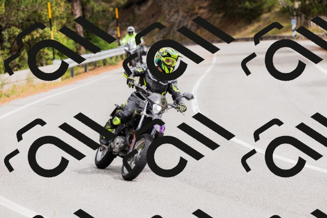 202508301213-_04A5547_c3