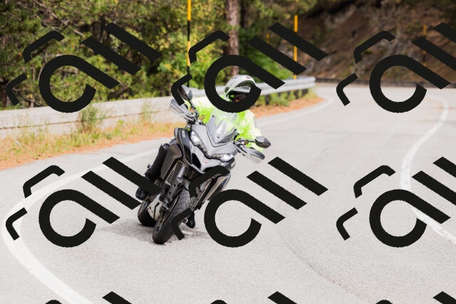 202508301213-_04A5549_c3