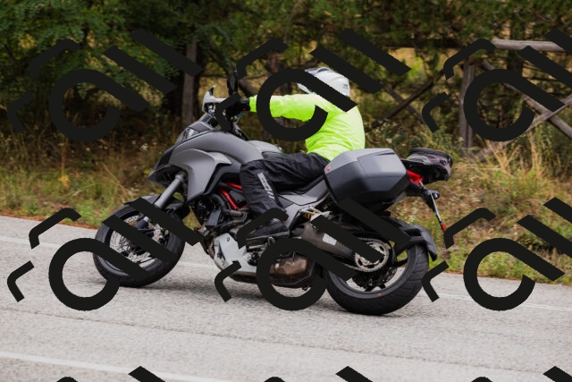 202508301214-_04A5561_c3