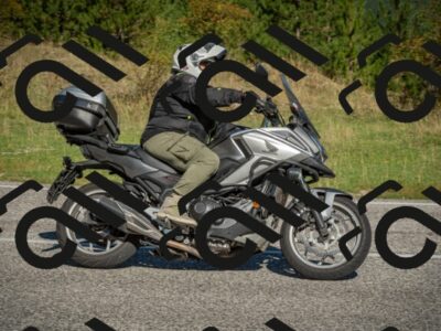 20250831102213-_5008466_am_