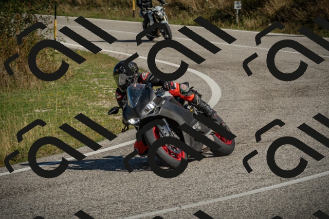 20250831102702-_5008524_am_