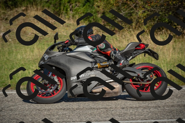 20250831102703-_5008527_am_