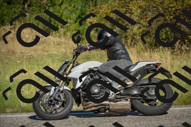 20250831102705-_5008530_am_