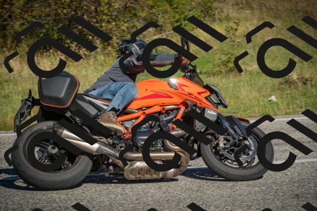 20250831102839-_5008540_am_