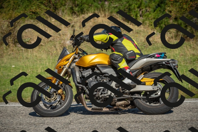 20250831103219-_5008589_am_