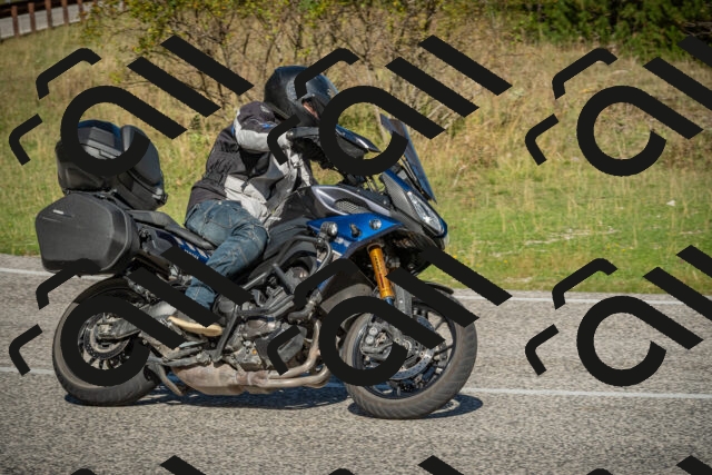 20250831103448-_5008601_am_