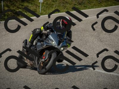 20250831105220-_5008736_am_