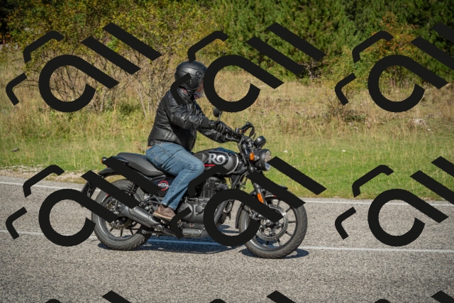 20250831105340-_5008765_am_