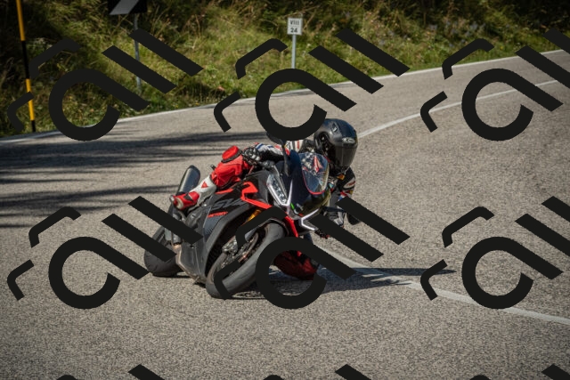 20250831113221-_5009299_am_