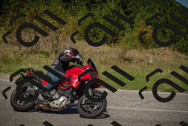 20250831113354-_5009317_am_