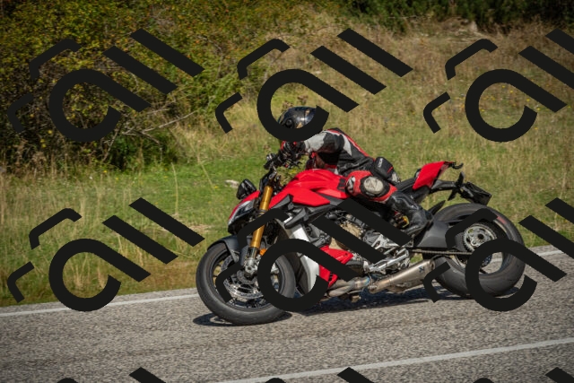 20250831113436-_5009341_am_