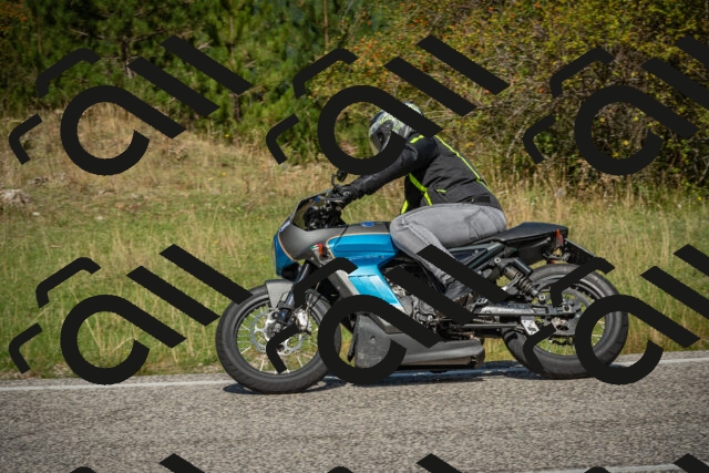 20250831113940-_5009389_am_