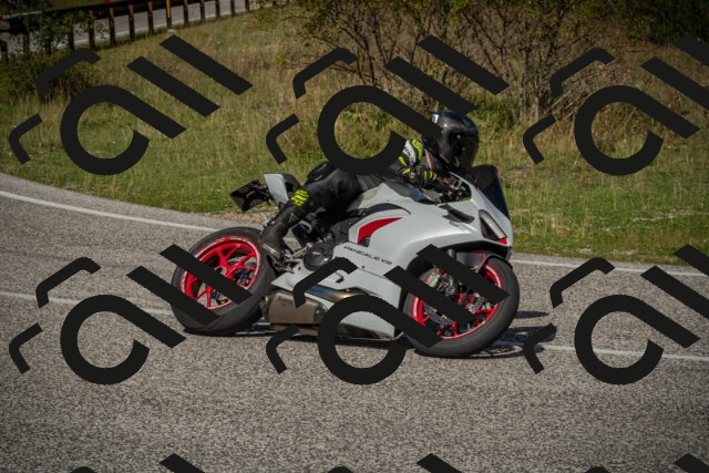 20250831114021-_5009392_am_