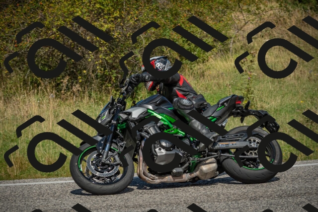 20250831114041-_5009402_am_