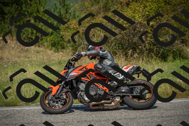 20250831114042-_5009403_am_