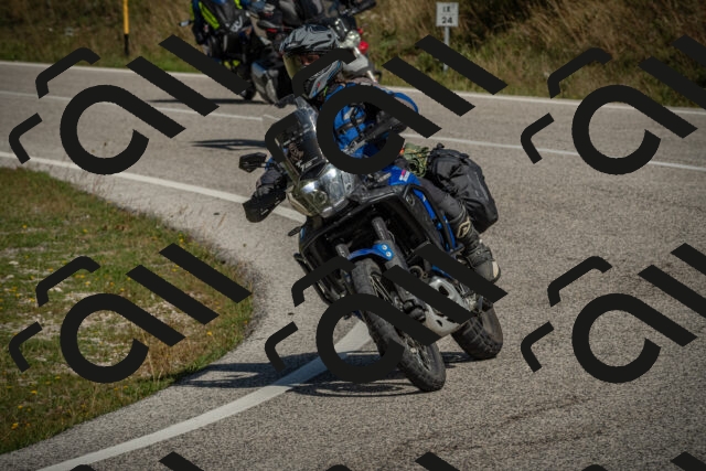 20250831114156-_5009422_am_