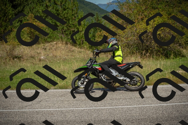 20250831114914-_5009602_am_