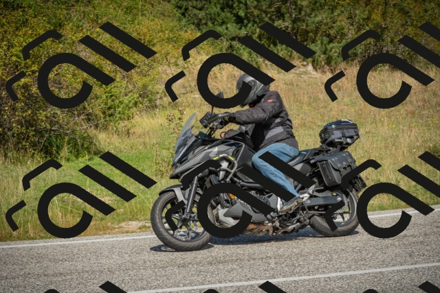 20250831115032-_5009636_am_