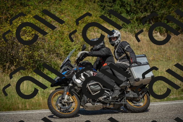 20250831115207-_5009652_am_