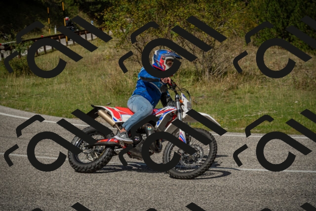 20250831115246-_5009664_am_