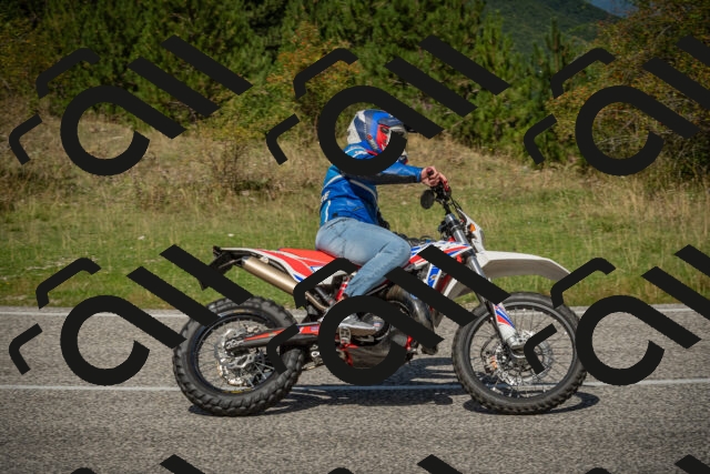 20250831115246-_5009665_am_