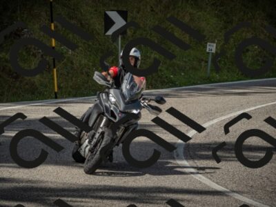 20250831122545-_5000288_am_