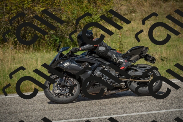 20250831123314-_5000508_am_