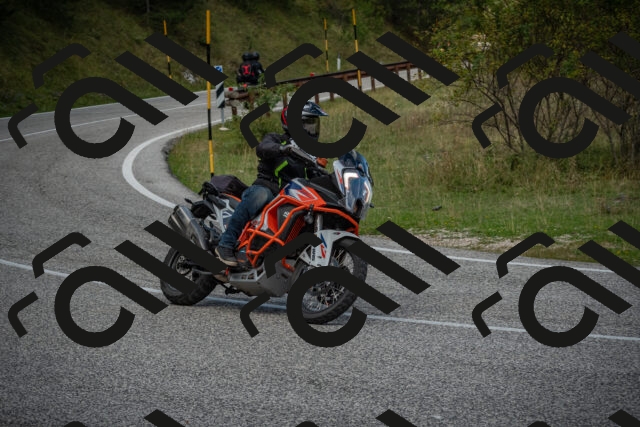 20250831123747-_5000589_am_