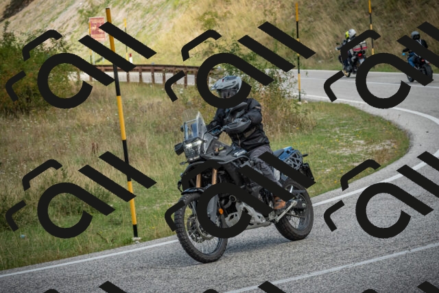 20250831123856-_5000606_am_