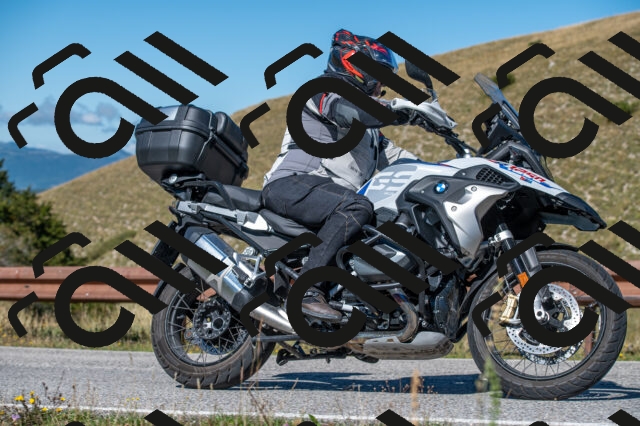 202508311040-M22_8044_m2_