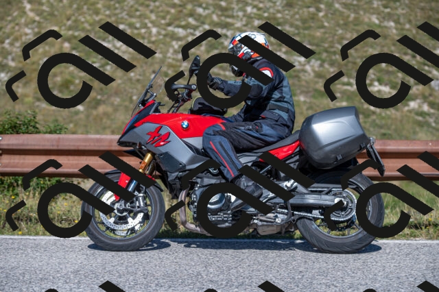 202508311044-M22_8050_m2_