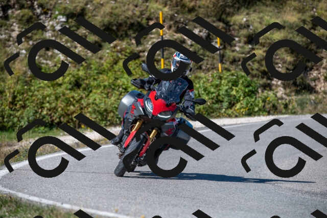 202508311046-M22_8063_m2_