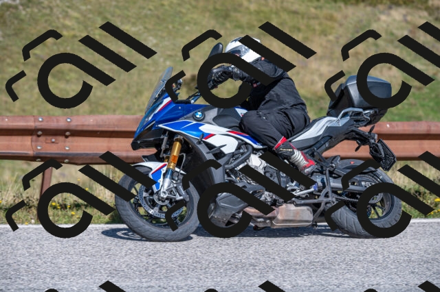 202508311048-M22_8074_m2_