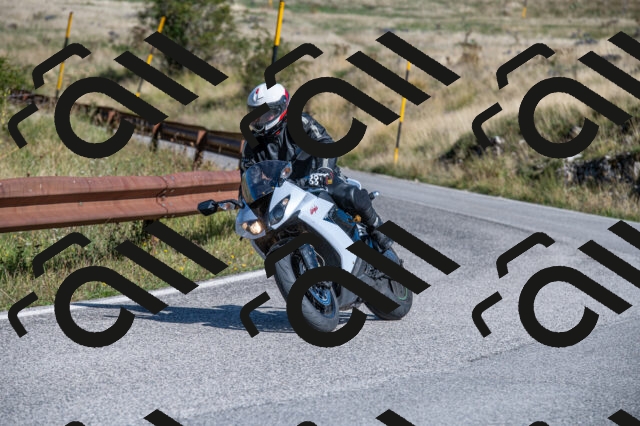 202508311056-M22_8090_m2_