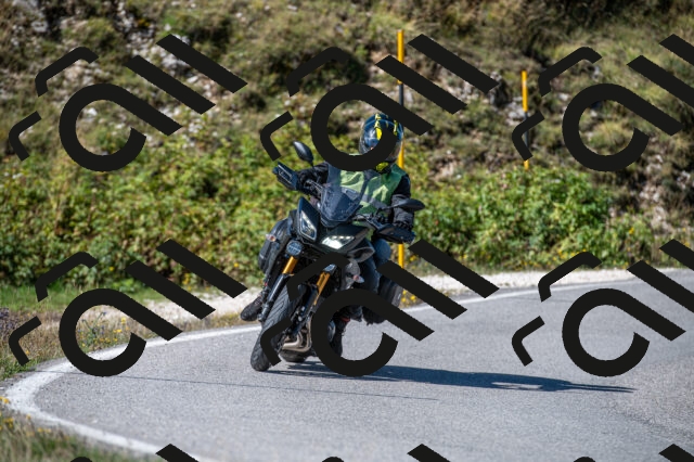 202508311101-M22_8105_m2_