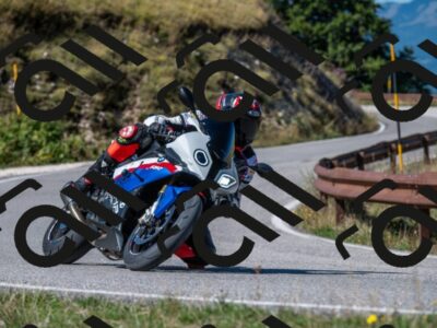 202508311103-M22_8112_m2_