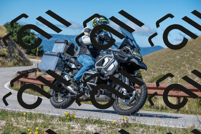 202508311114-M22_8125_m2_